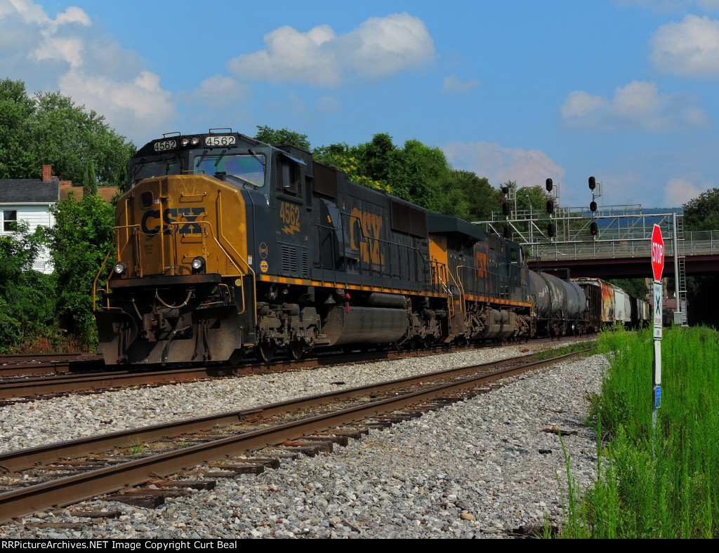 CSX 4562, 3153 (3)